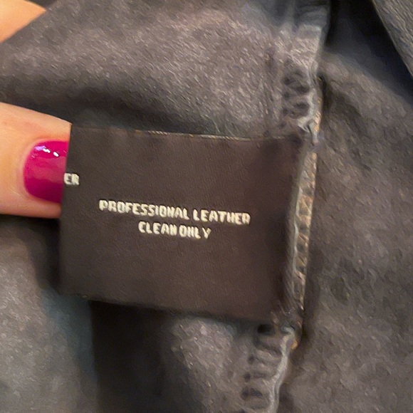 Slate and willow new leather jacket small - Picture 3 of 5